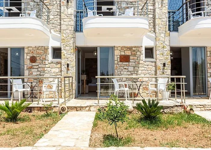House Of Stones 5, Cozy W Parking Appartamento Himare